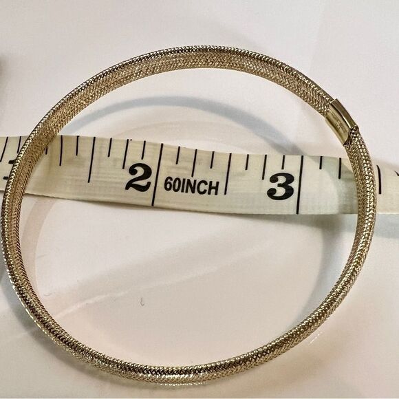 The Wholesale Jewelers 10k Gold Stretch Mesh Bracelet - Picture 10 of 10